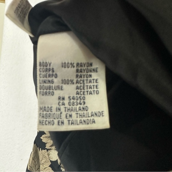 Saville Suit Floral Button Suit Jacket Womens Petite 8 Black - Picture 5 of 10